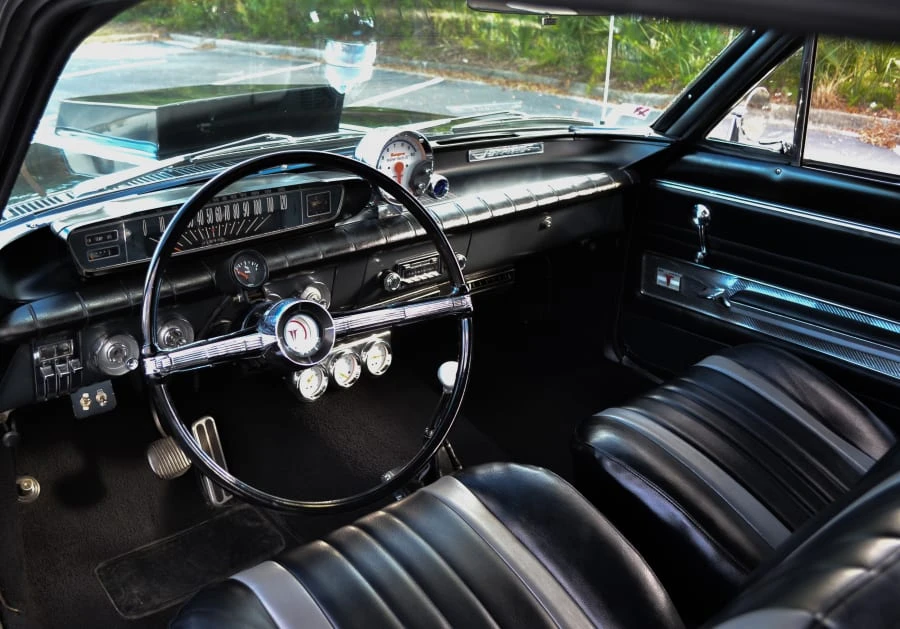 1962 Oldsmobile F-85 & Jetfire - Image 4 of 12