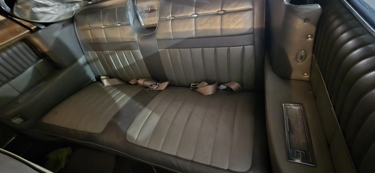 1962 Oldsmobile 98 - Image 6 of 21