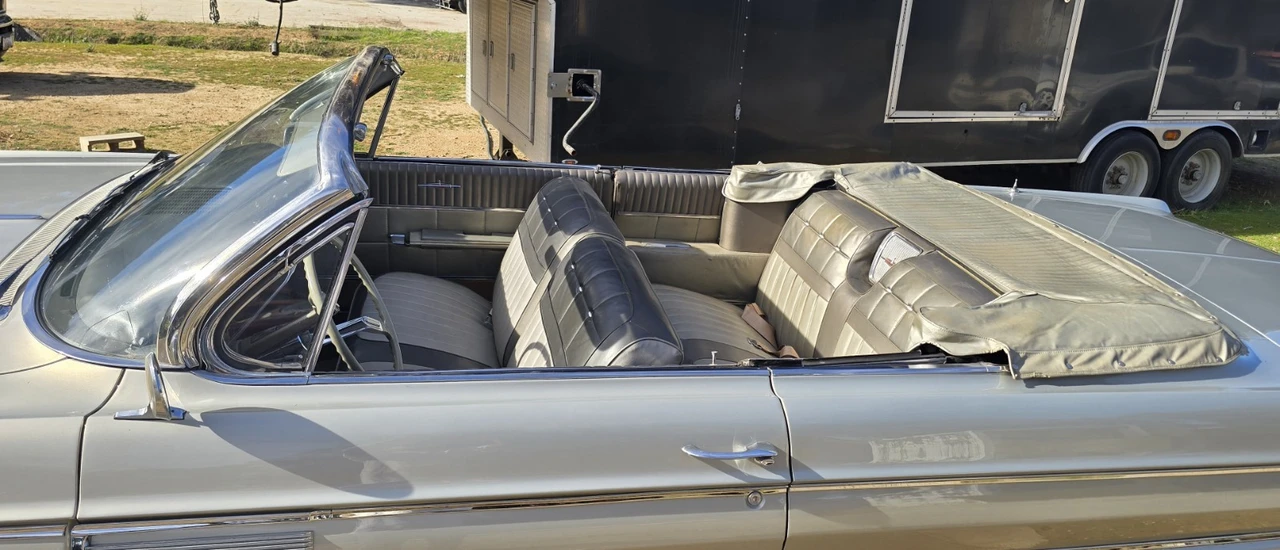 1962 Oldsmobile 98 - Image 13 of 21