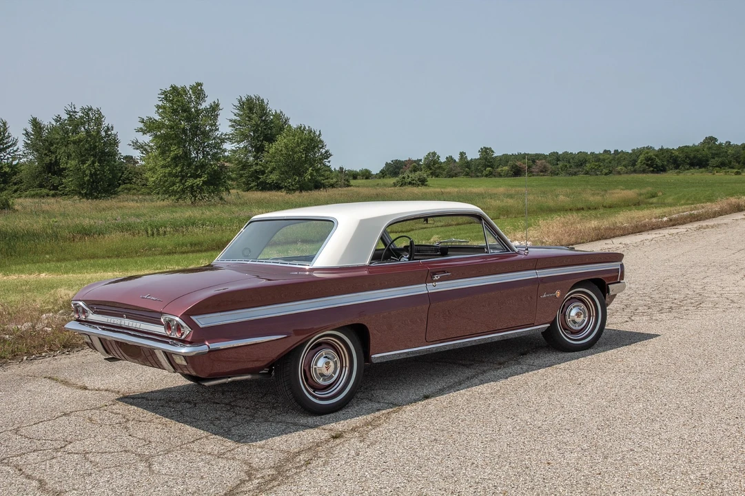 1962 Oldsmobile F-85 & Jetfire - Image 8 of 21