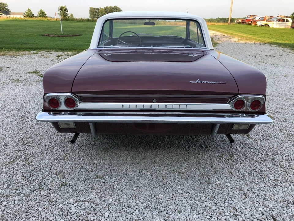 1962 Oldsmobile F-85 & Jetfire - Image 14 of 21