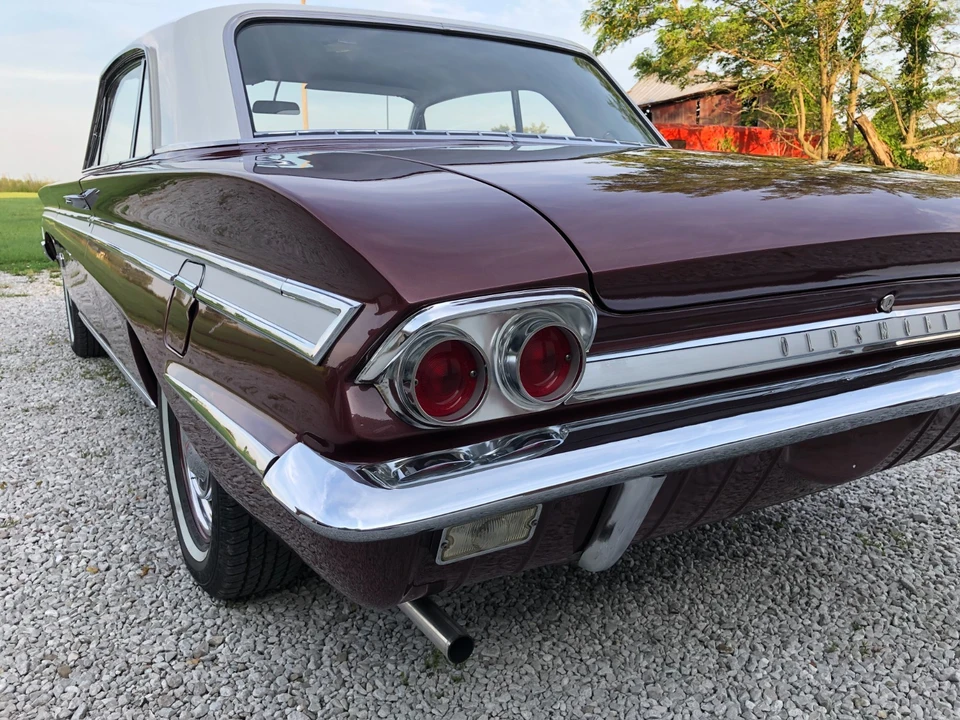 1962 Oldsmobile F-85 & Jetfire - Image 12 of 21