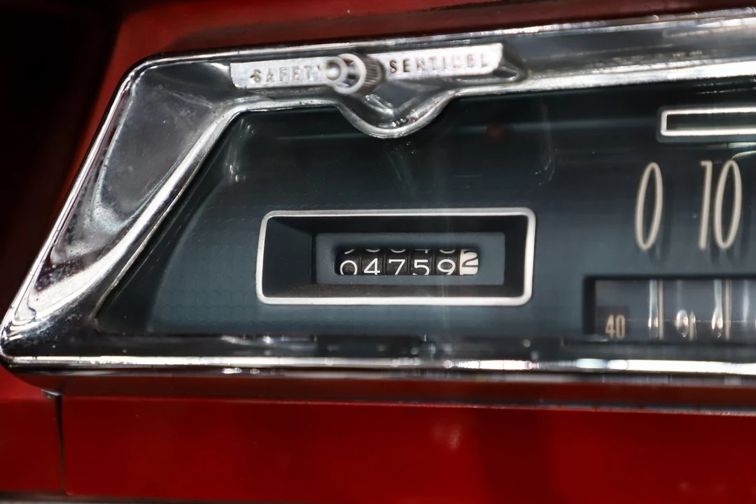 1962 Oldsmobile Starfire - Image 3 of 21