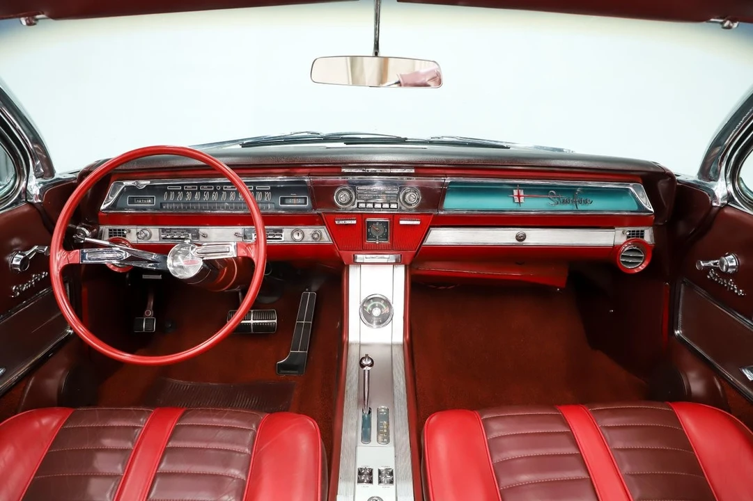 1962 Oldsmobile Starfire - Image 22 of 31