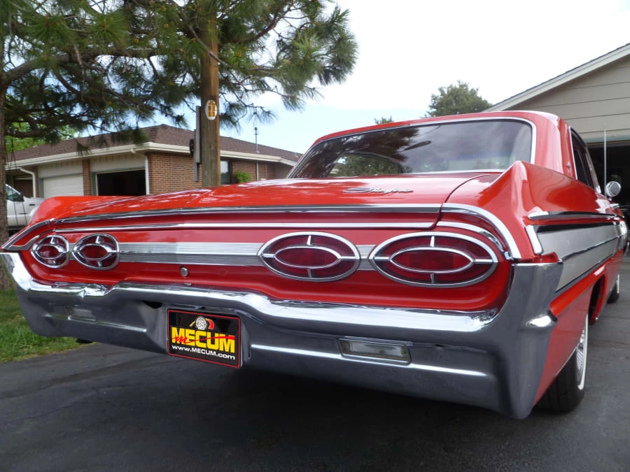 1962 Oldsmobile Starfire - Image 2 of 9