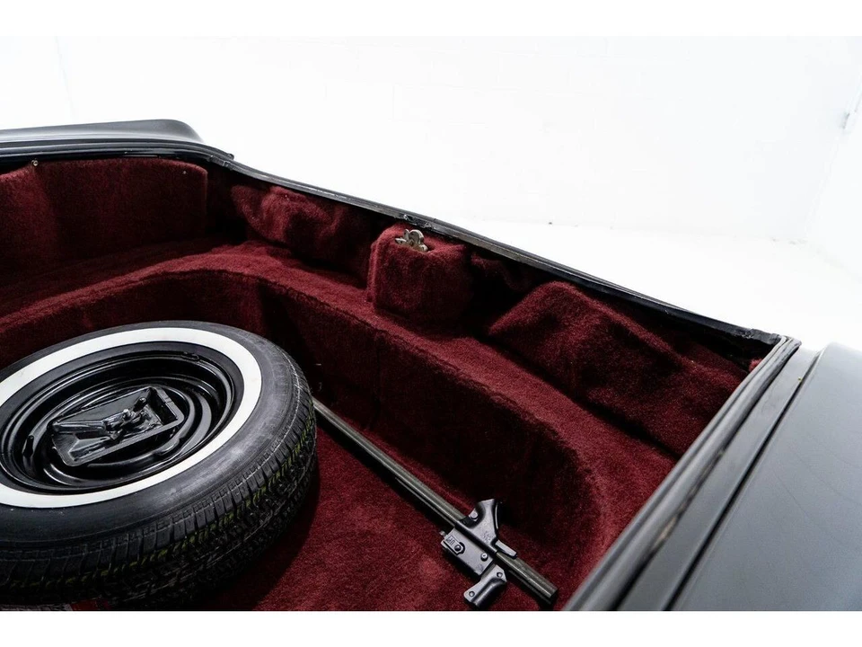 1962 Oldsmobile Starfire - Image 27 of 31