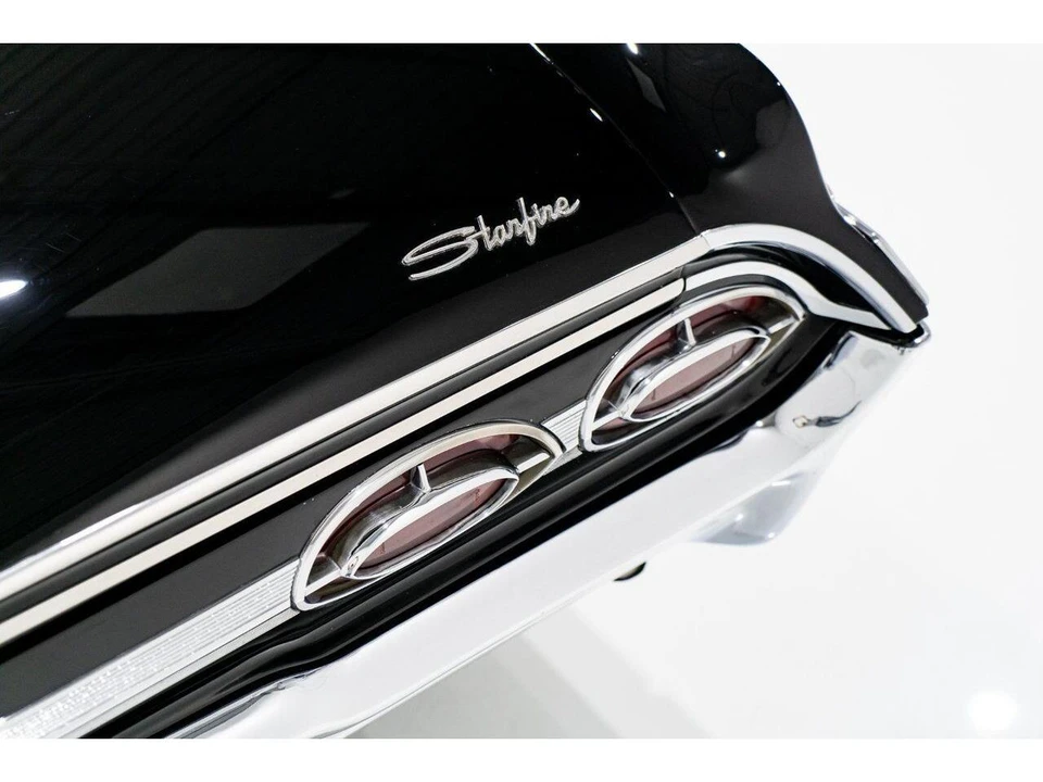 1962 Oldsmobile Starfire - Image 4 of 31