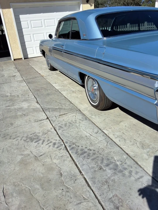 1962 Oldsmobile Starfire - Image 13 of 17