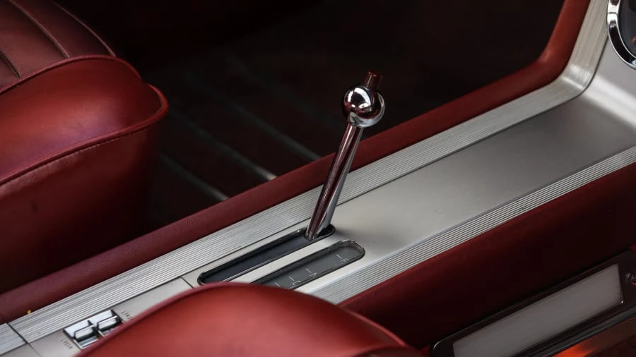 1962 Oldsmobile Starfire - Image 15 of 20