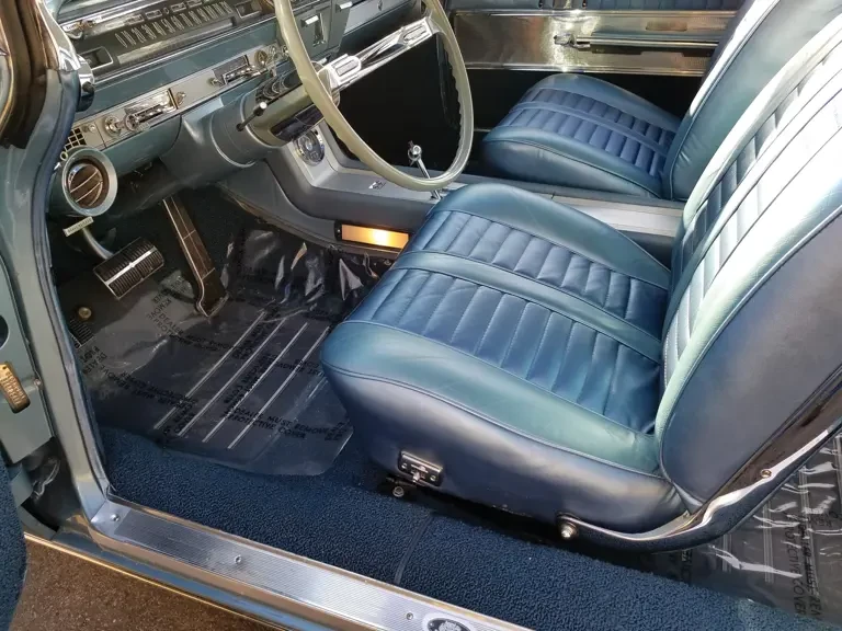 1962 Oldsmobile Starfire - Image 8 of 15