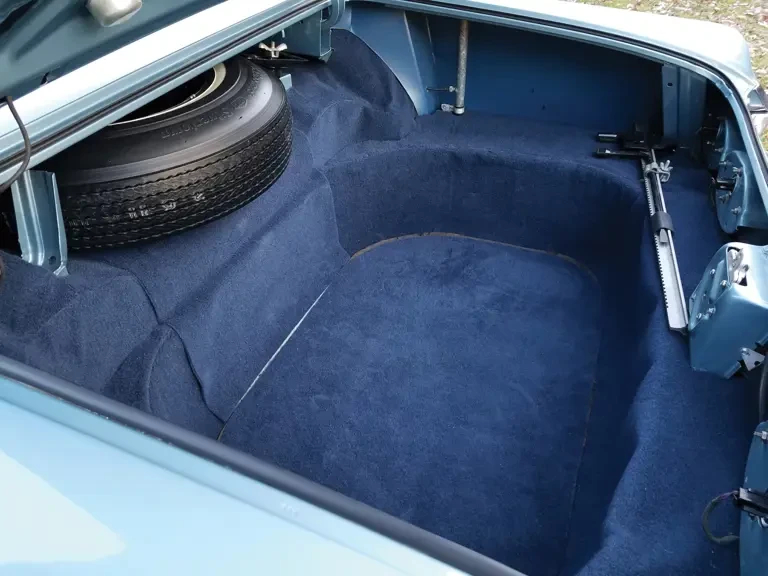 1962 Oldsmobile Starfire - Image 15 of 15