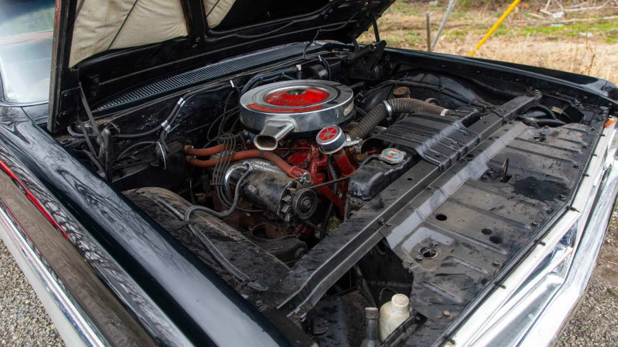 1962 Oldsmobile Starfire - Image 7 of 10