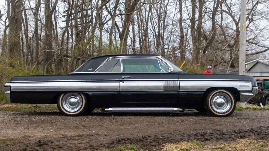 1962 Oldsmobile Starfire - Image 8 of 10