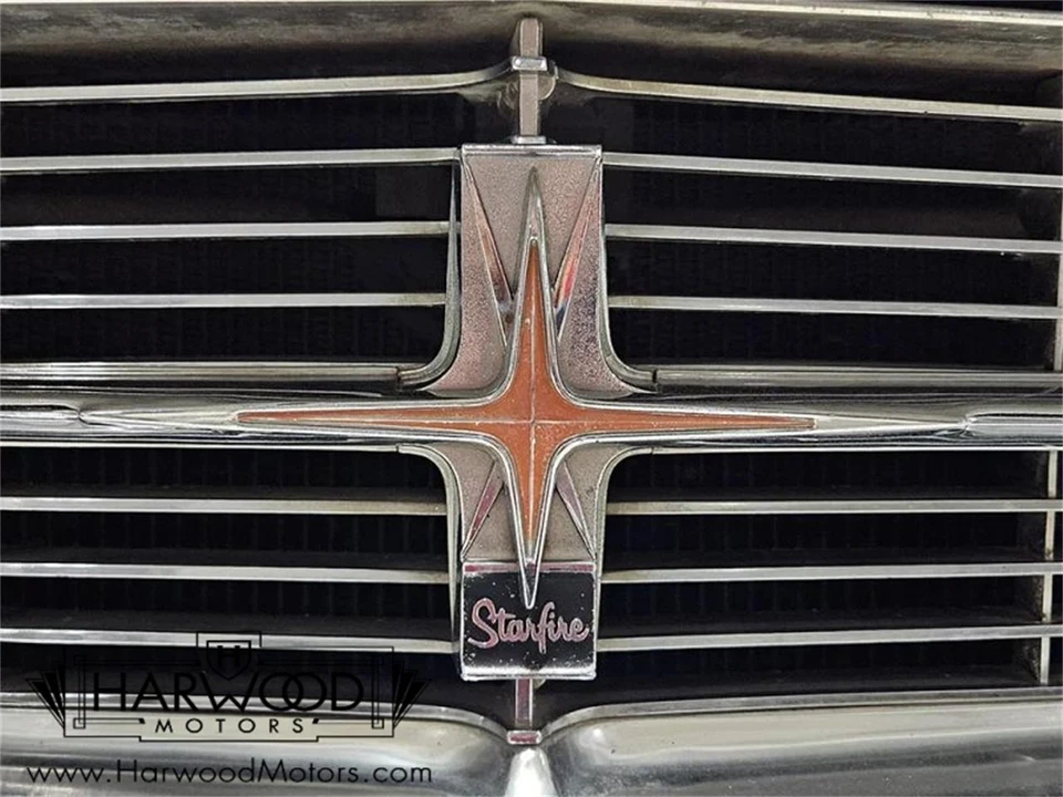 1962 Oldsmobile Starfire - Image 27 of 31
