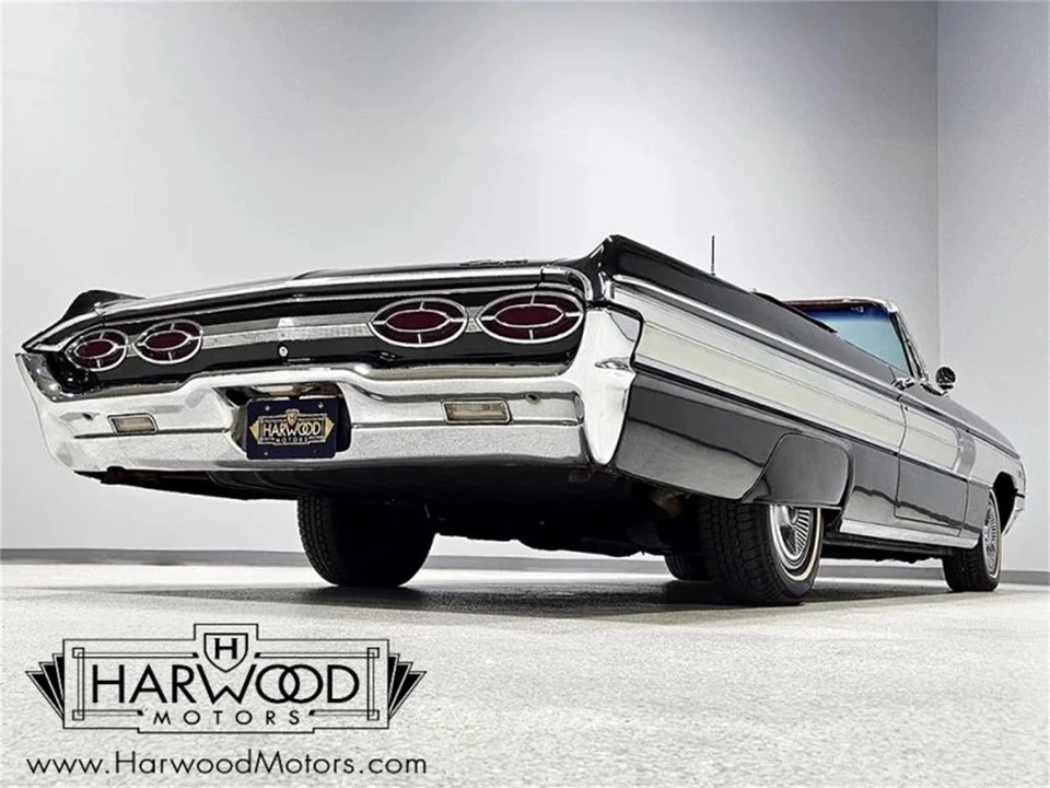 1962 Oldsmobile Starfire - Image 18 of 31