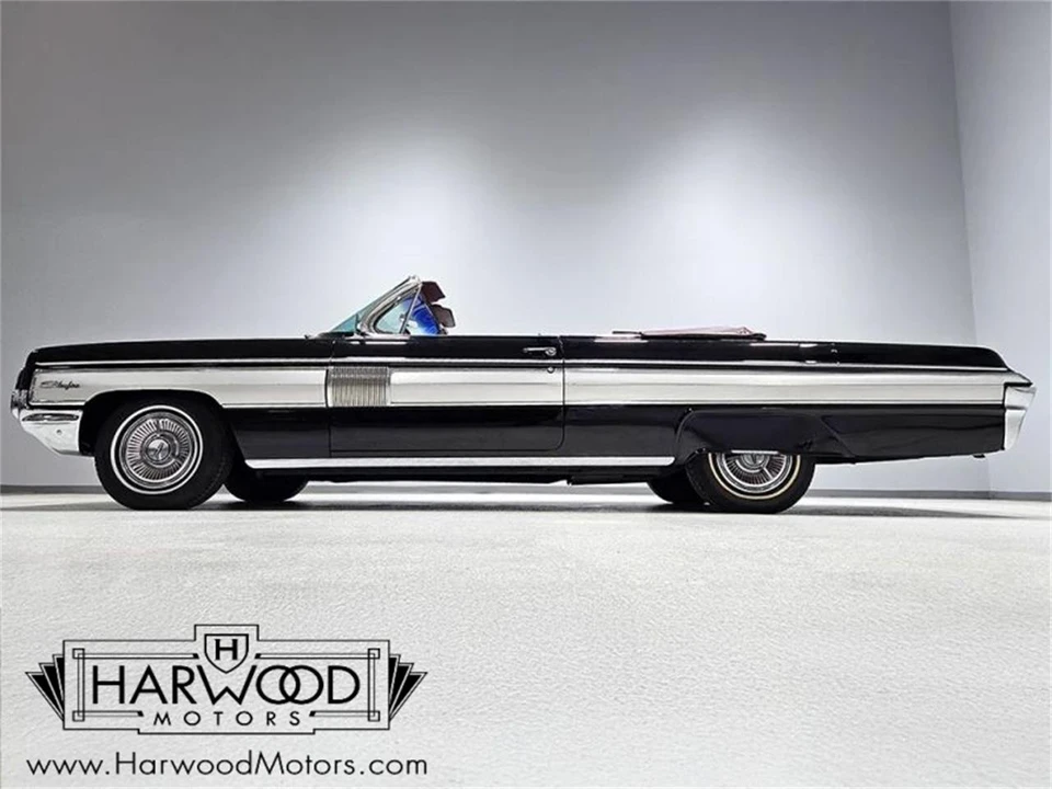 1962 Oldsmobile Starfire - Image 4 of 31