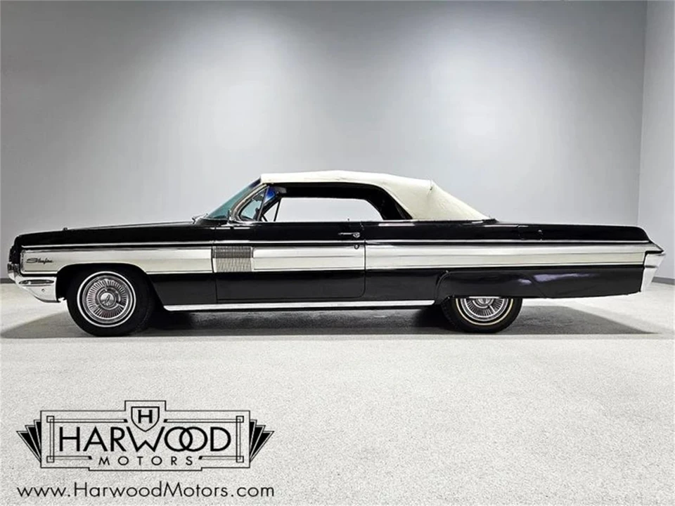 1962 Oldsmobile Starfire - Image 5 of 31