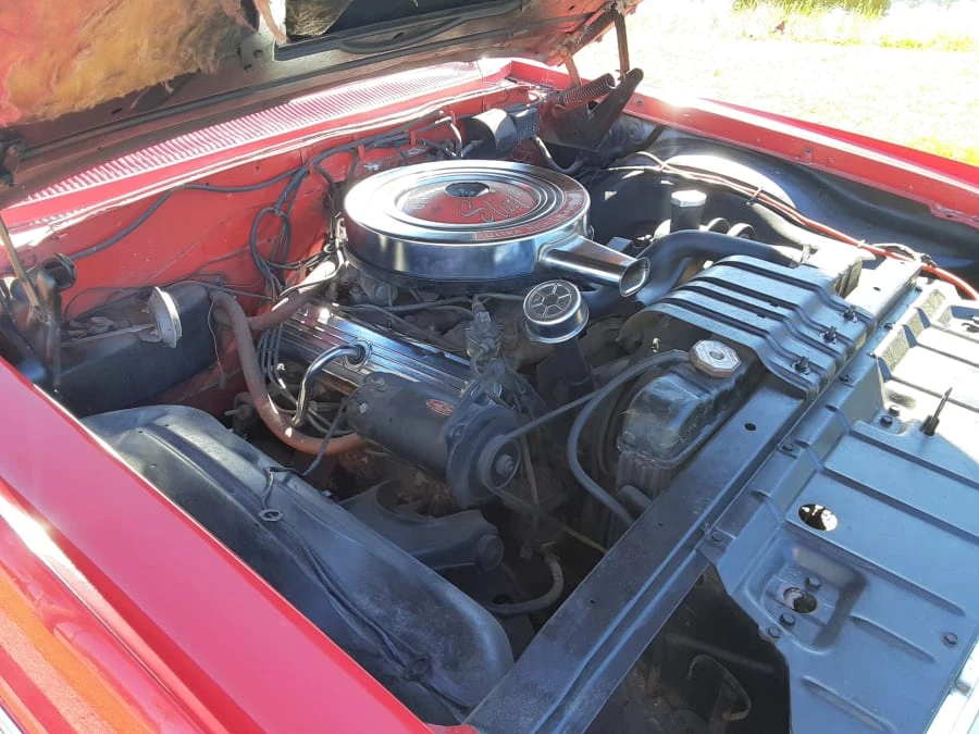 1962 Oldsmobile Starfire - Image 10 of 14