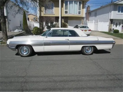 1962 Oldsmobile Starfire