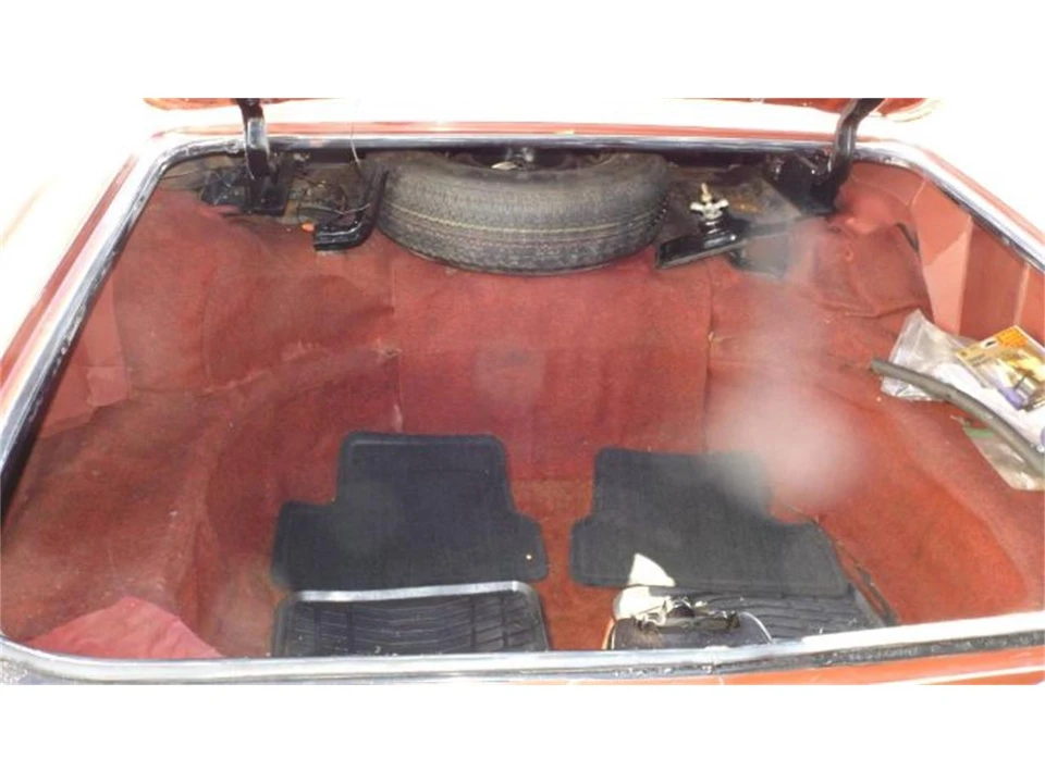 1962 Oldsmobile Starfire - Image 2 of 9