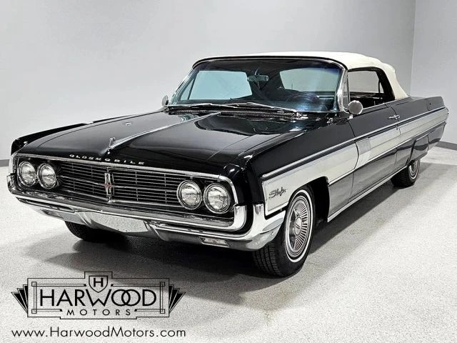 1962 Oldsmobile Starfire - Image 3 of 31