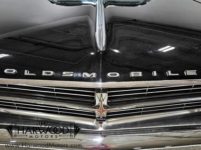 1962 Oldsmobile Starfire - Image 26 of 31
