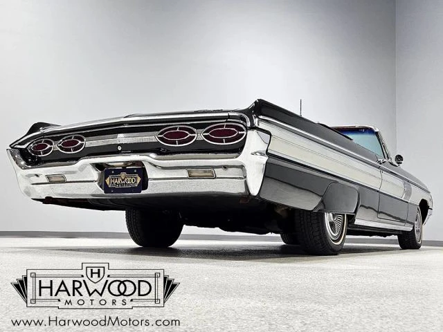 1962 Oldsmobile Starfire - Image 18 of 21