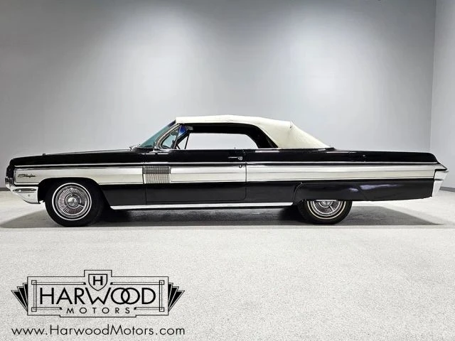 1962 Oldsmobile Starfire - Image 5 of 21