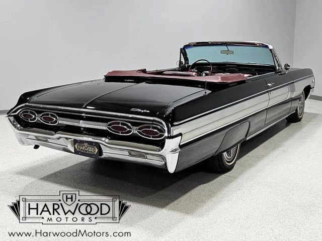 1962 Oldsmobile Starfire - Image 9 of 21