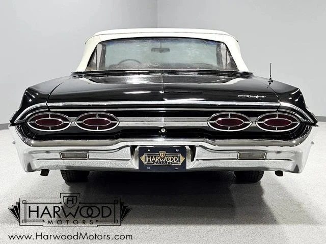 1962 Oldsmobile Starfire - Image 8 of 21