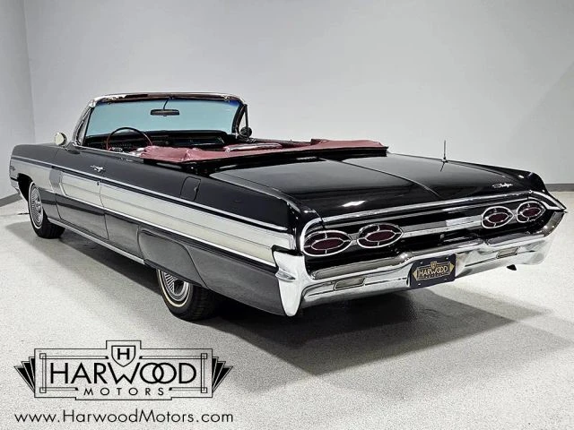 1962 Oldsmobile Starfire - Image 6 of 21