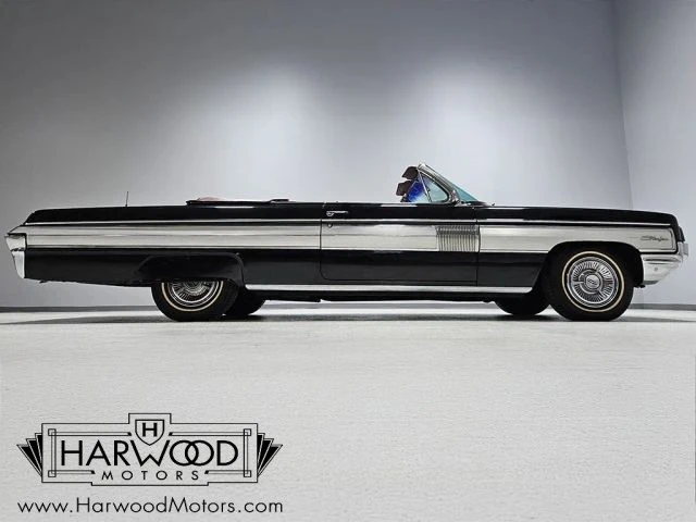 1962 Oldsmobile Starfire - Image 11 of 21
