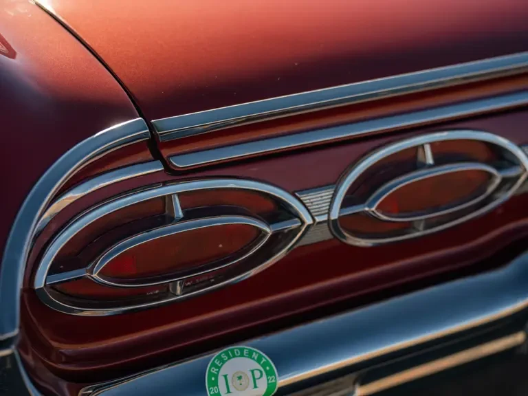1962 Oldsmobile Starfire - Image 20 of 31