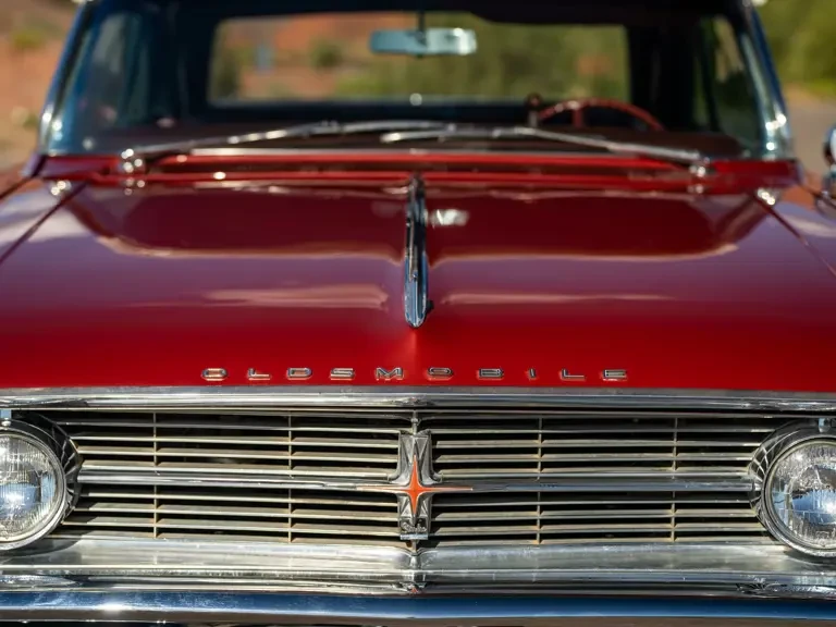 1962 Oldsmobile Starfire - Image 15 of 31