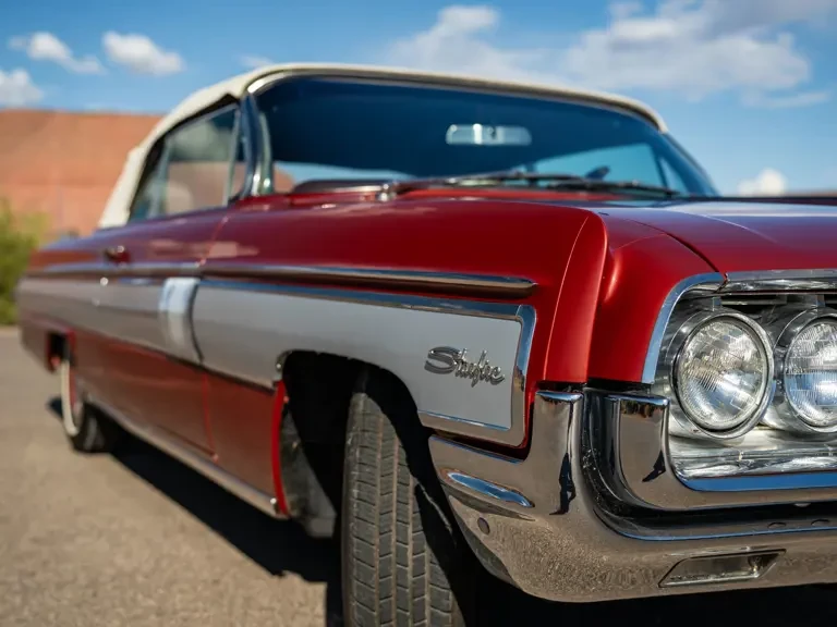 1962 Oldsmobile Starfire - Image 14 of 31