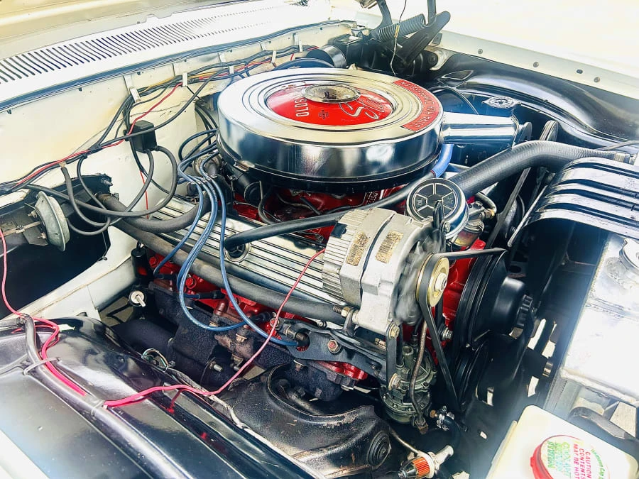 1962 Oldsmobile Starfire - Image 23 of 29
