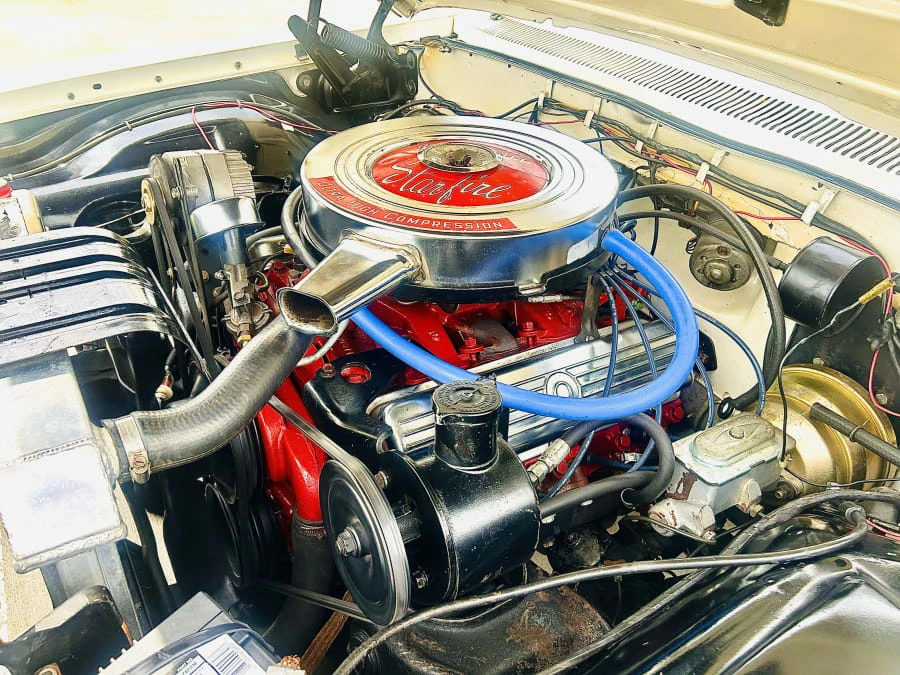 1962 Oldsmobile Starfire - Image 22 of 29