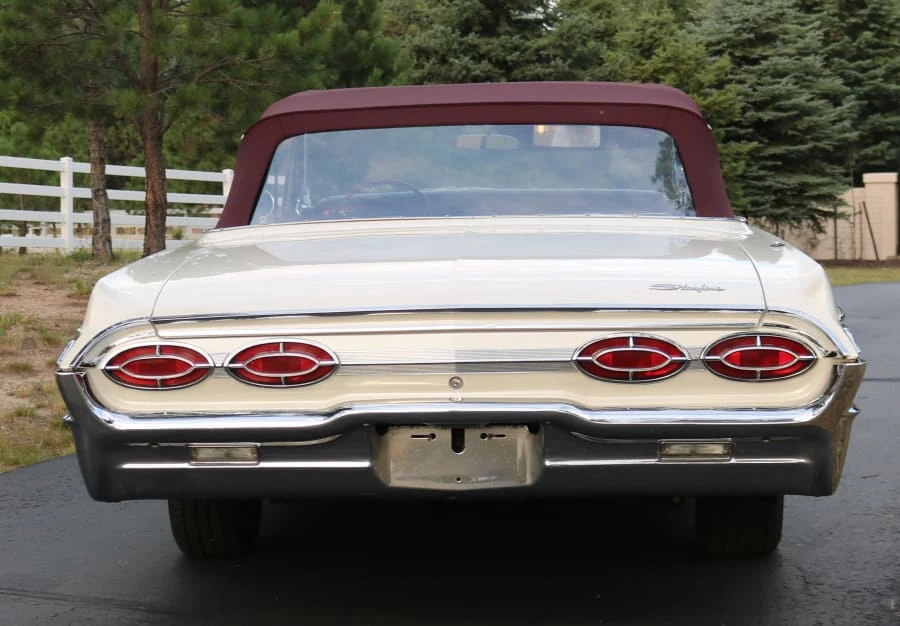 1962 Oldsmobile Starfire - Image 5 of 31
