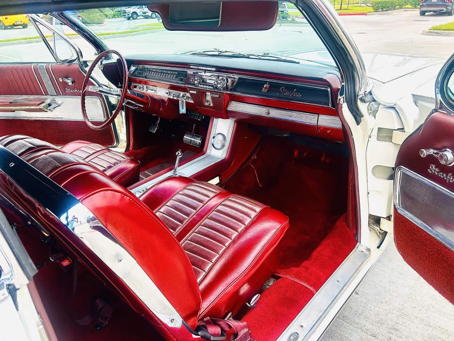 1962 Oldsmobile Starfire - Image 15 of 29