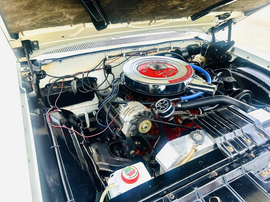 1962 Oldsmobile Starfire - Image 21 of 29