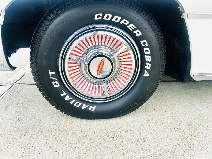 1962 Oldsmobile Starfire - Image 8 of 29
