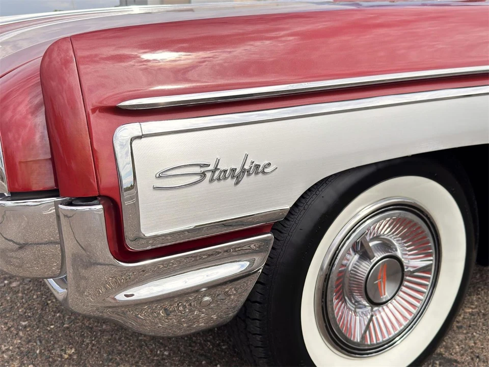 1962 Oldsmobile Starfire - Image 18 of 31