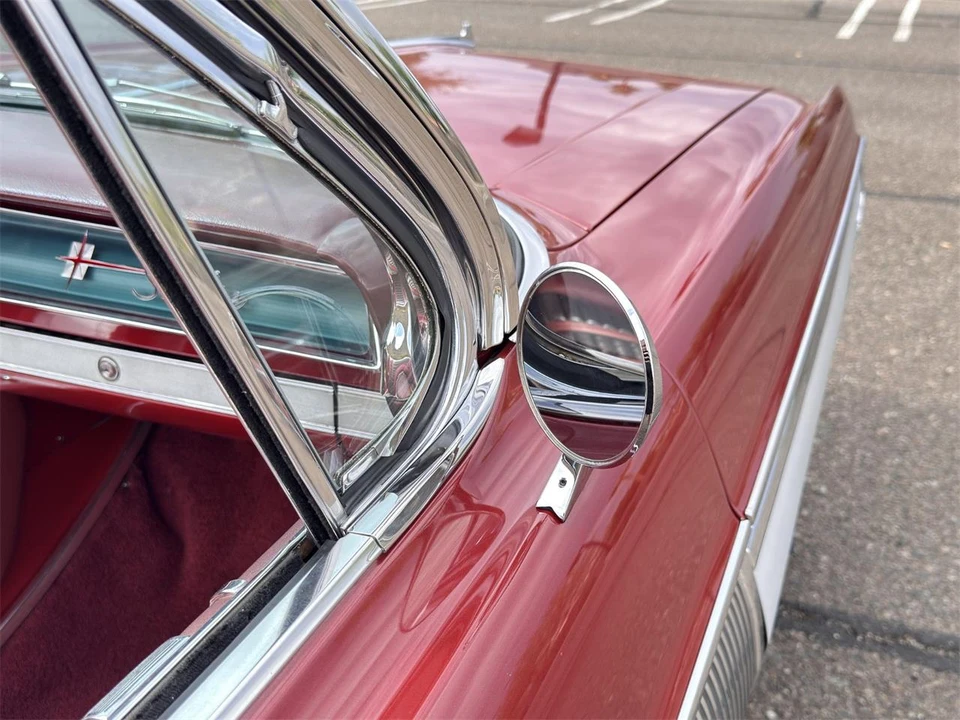 1962 Oldsmobile Starfire - Image 30 of 31