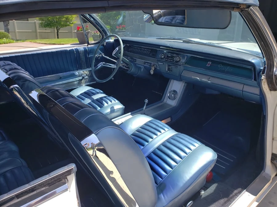 1962 Oldsmobile Starfire - Image 2 of 8
