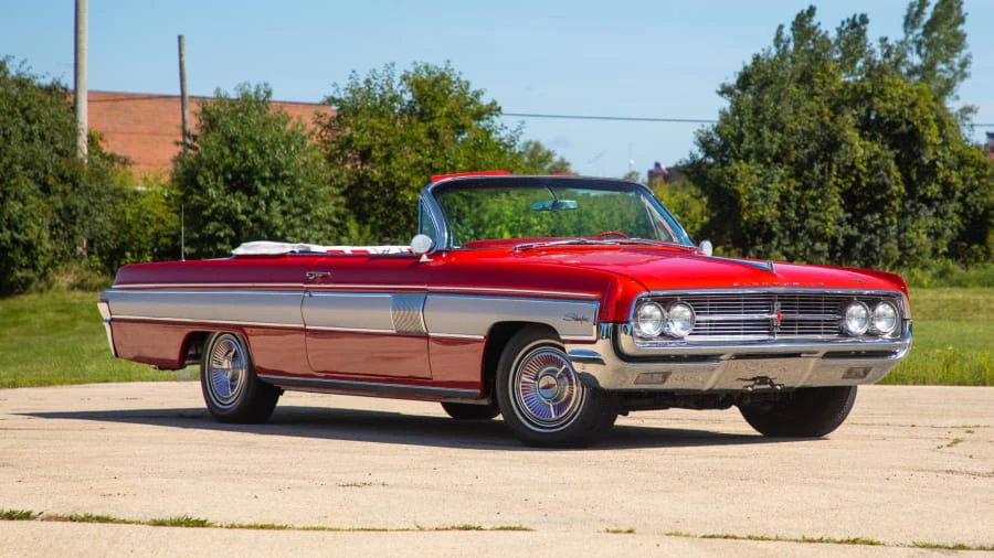 1962 Oldsmobile Starfire - Image 12 of 12
