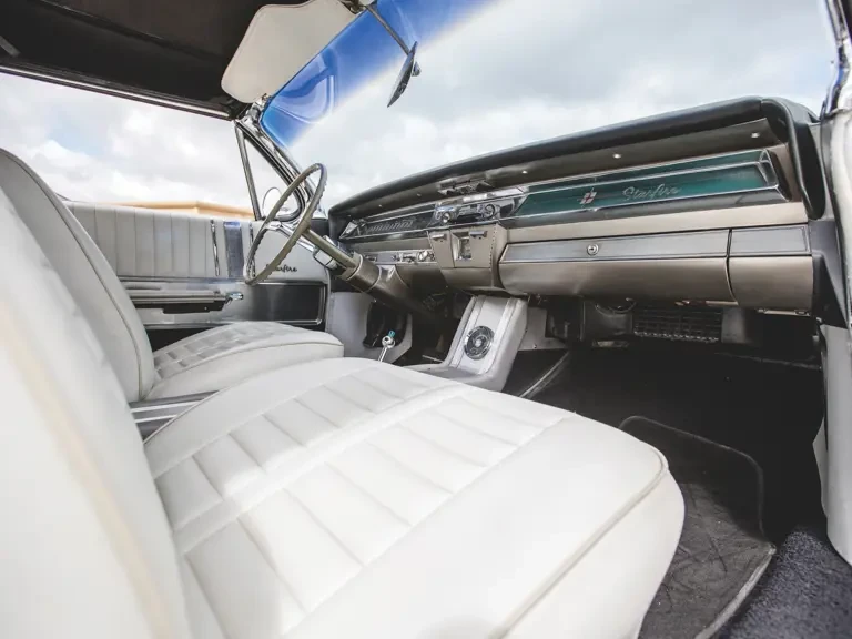 1962 Oldsmobile Starfire - Image 30 of 31