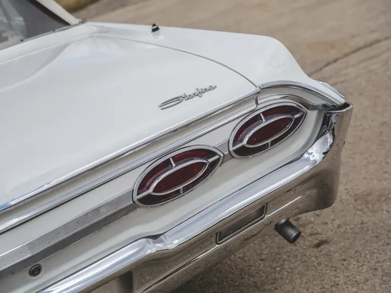1962 Oldsmobile Starfire - Image 12 of 31