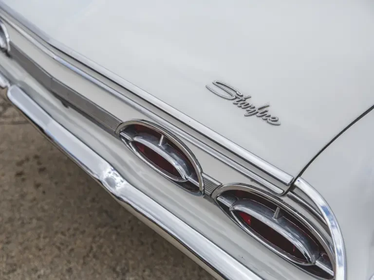 1962 Oldsmobile Starfire - Image 11 of 31
