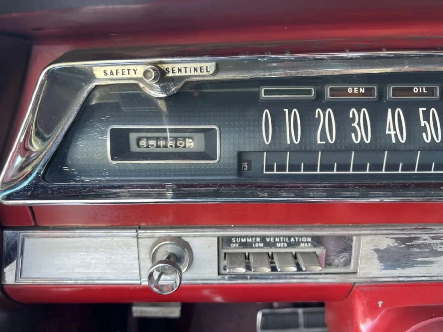 1962 Oldsmobile Starfire - Image 10 of 13