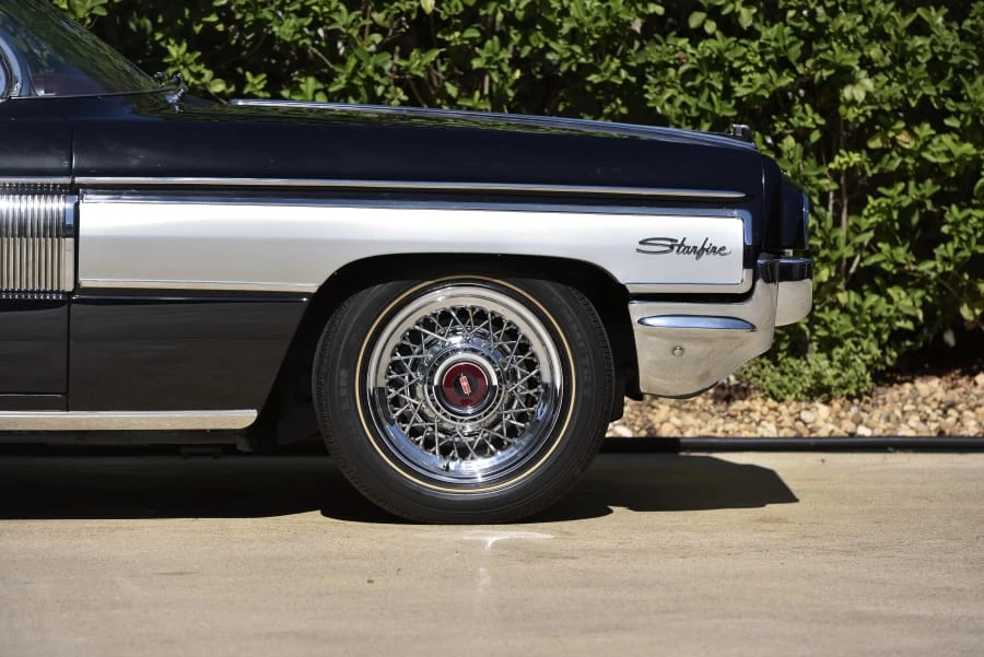 1962 Oldsmobile Starfire - Image 12 of 25